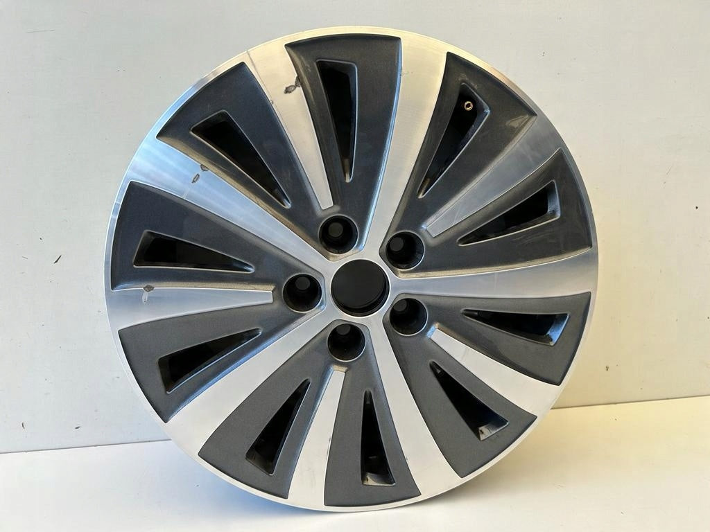 1x Alufelge 17 Zoll 6.5" 5x112 3V0601025 Skoda Superb Rim Wheel
