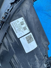 Load image into Gallery viewer, Frontscheinwerfer Mercedes-Benz A2239064504 Links Scheinwerfer Headlight SCH9135214184jt