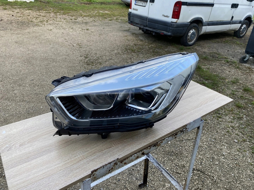 Frontscheinwerfer Ford Kuga I GV41-13W030-CW LED Ein Stück (Rechts oder Links) SCH1633100561ah