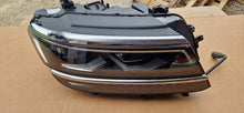 Laden Sie das Bild in den Galerie-Viewer, Frontscheinwerfer VW Tiguan Allspace 5NN941082C LED Rechts Headlight