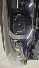 Laden Sie das Bild in den Galerie-Viewer, Frontscheinwerfer BMW 5 5A798D2-07 LED Rechts Scheinwerfer Headlight SCH1460389580eg
