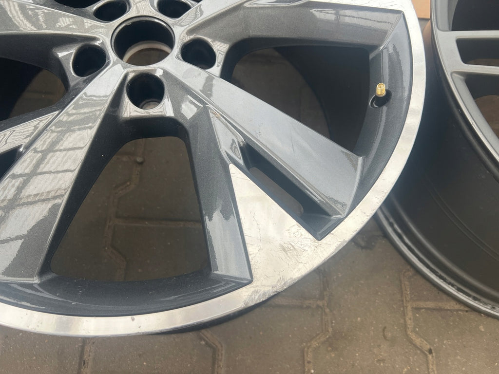 1x Alufelge 20 Zoll 9.0" 5x112 42ET 89A601025M Audi E-Tron Rim Wheel