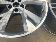 Laden Sie das Bild in den Galerie-Viewer, 1x Alufelge 20 Zoll 9.0" 5x112 42ET 89A601025M Audi E-Tron Rim Wheel
