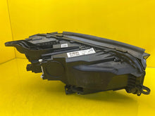 Laden Sie das Bild in den Galerie-Viewer, Frontscheinwerfer Mercedes-Benz Gle A1679064308 LED Rechts oder Links