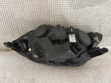 Laden Sie das Bild in den Galerie-Viewer, Frontscheinwerfer Skoda Fabia III 6V1941016C Rechts Scheinwerfer Headlight SCH3216787133ki