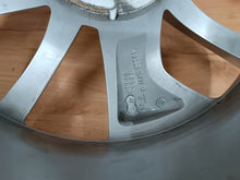Laden Sie das Bild in den Galerie-Viewer, 1x Alufelge 16 Zoll 6.5&quot; 4x108 44ET 403009007 Renault Rim Wheel