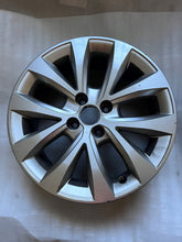 Load image into Gallery viewer, 1x Alufelge 16 Zoll 4x100 403008062R Renault Rim Wheel