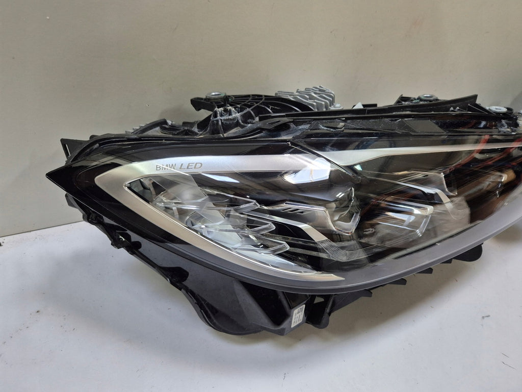 Frontscheinwerfer BMW G22 G82 G23 G83 5A19351 5A19352 Full LED Ein Satz SCH5889449509ny