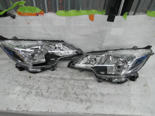 Laden Sie das Bild in den Galerie-Viewer, Frontscheinwerfer Mitsubishi Space Star W5335 Rechts Scheinwerfer Headlight