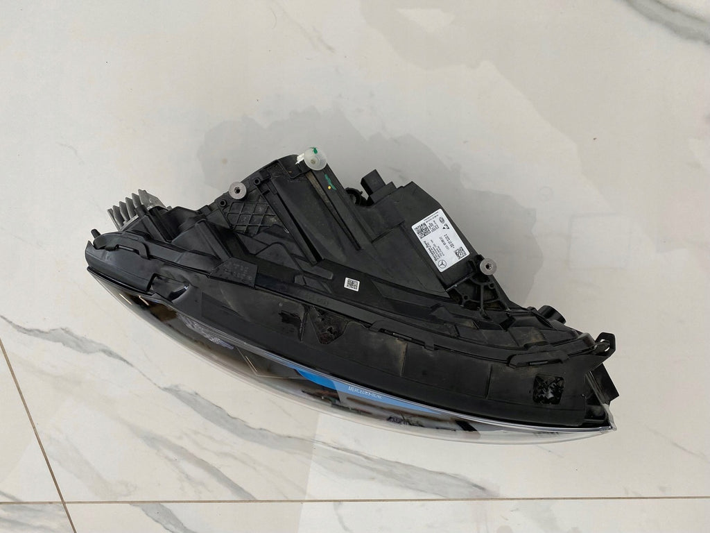 Frontscheinwerfer Mercedes-Benz Eqb A2439069000 Vorderseite Headlight SCH6542057827sc