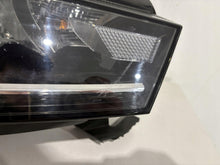 Laden Sie das Bild in den Galerie-Viewer, Frontscheinwerfer Skoda Octavia IV 5E4941016 Full LED Rechts Headlight SCH2061942974cm