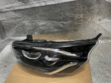 Laden Sie das Bild in den Galerie-Viewer, Frontscheinwerfer Ford Transit Custom JK21-13D153-BJ Links Headlight