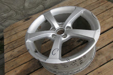 Load image into Gallery viewer, 1x Alufelge 17 Zoll 7.5&quot; 5x112 43ET Audi Rim Wheel