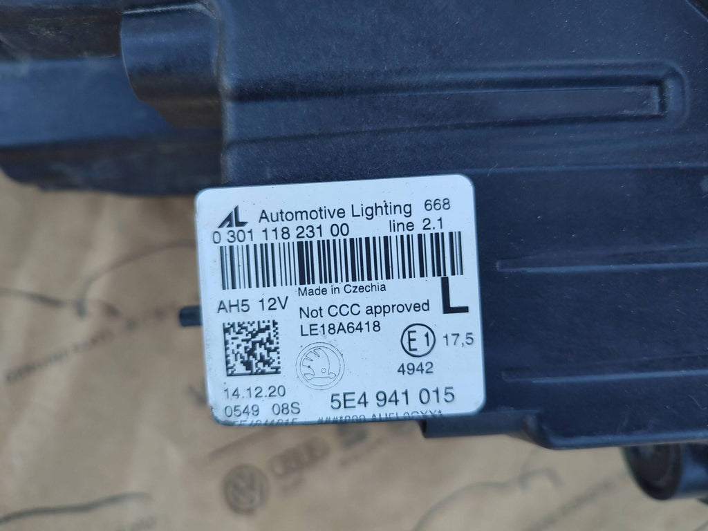Frontscheinwerfer Skoda Octavia IV 5E4941015 0301118231 Full LED Links Headlight SCH5103706993xf