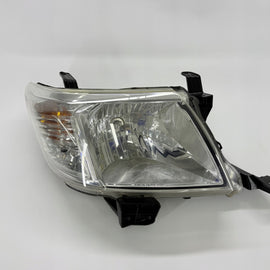 Frontscheinwerfer Toyota Hilux KLA11248 Rechts Scheinwerfer Headlight SCH8810618918pd