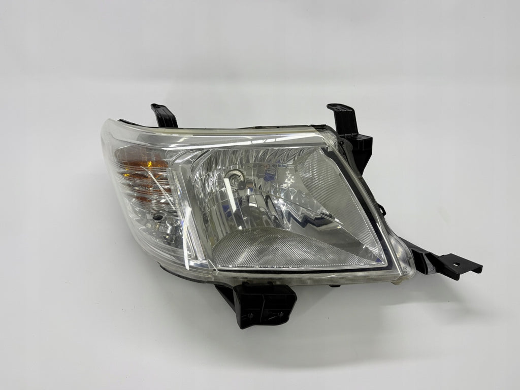 Frontscheinwerfer Toyota Hilux KLA11248 Rechts Scheinwerfer Headlight SCH8810618918pd