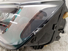 Laden Sie das Bild in den Galerie-Viewer, Frontscheinwerfer Audi Q2 81A941011C LED Links Scheinwerfer Headlight SCH1991344084et