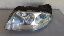 Load image into Gallery viewer, Frontscheinwerfer VW Passat 3B79411015 1EL008340-01 Xenon Links Headlight