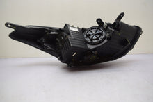 Load image into Gallery viewer, Frontscheinwerfer Hyundai I30 92101-A6020 Links Scheinwerfer Headlight