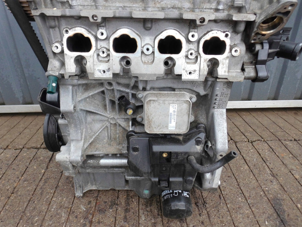 Motor VW Golf III VII CJZ 1.2 TSI 115TKm 2016 Benzin Engine Unkomplett