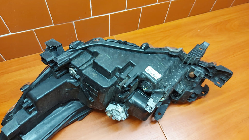 Frontscheinwerfer Toyota Hilux VIII 81110-0KP41 1EJ-923363-040A LED Rechts SCH6354284463iq