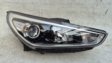Laden Sie das Bild in den Galerie-Viewer, Frontscheinwerfer Hyundai I30 III 92102-G4000 Rechts Scheinwerfer Headlight SCH6439809692cm