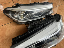 Laden Sie das Bild in den Galerie-Viewer, Frontscheinwerfer BMW G31 G30 7439209 7439210 Ein Satz Scheinwerfer Headlight SCH4362905460um