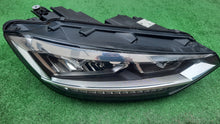 Laden Sie das Bild in den Galerie-Viewer, Frontscheinwerfer VW Touran 5TB941036B Rechts Scheinwerfer Headlight