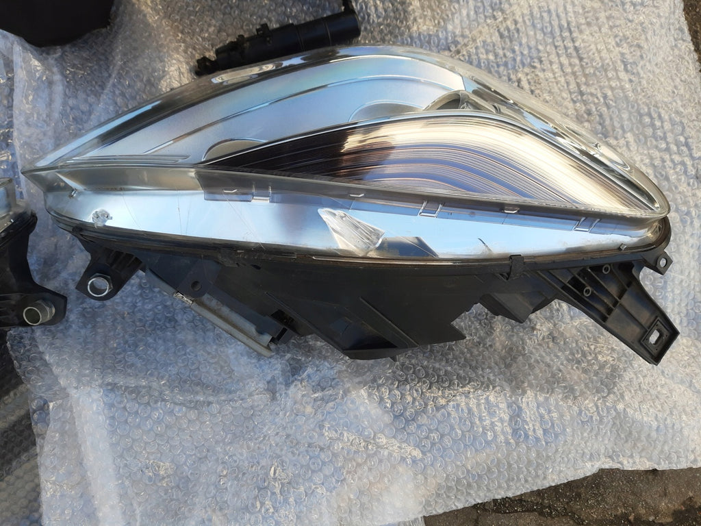 Frontscheinwerfer Mercedes-Benz W251 A2518206861 Xenon Ein Satz Headlight