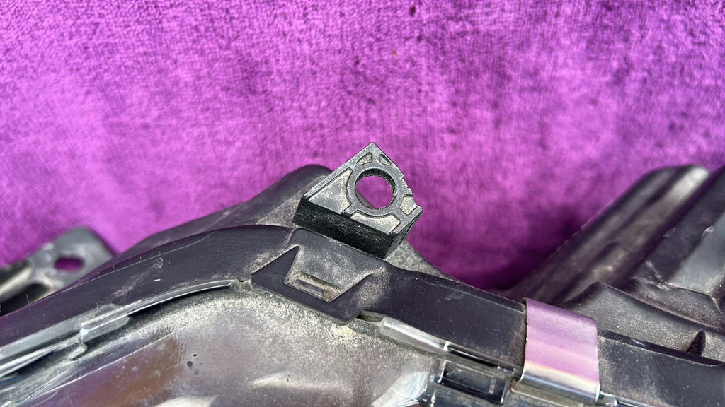 Frontscheinwerfer Mitsubishi Outlander III 8301D3-31 LED Links Headlight