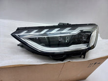 Laden Sie das Bild in den Galerie-Viewer, Frontscheinwerfer Audi A4 8W0941035E Links Scheinwerfer Headlight