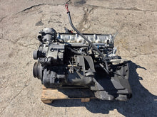 Laden Sie das Bild in den Galerie-Viewer, Motor BMW E39 M52B25 2.5 Engine Unkomplett MOT6733477778wv