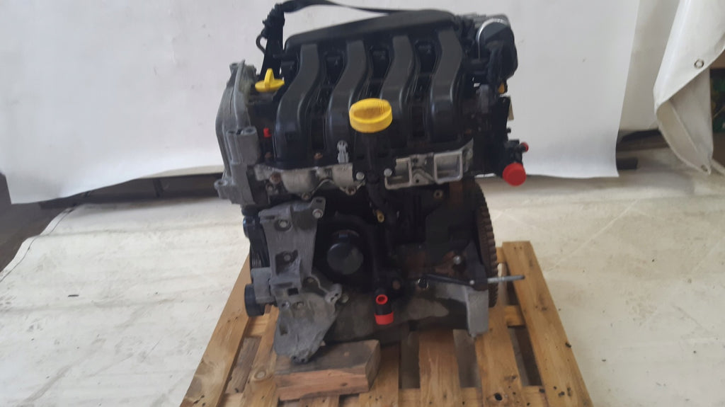Motor Renault Megane III K4M866 1.6 Benzin Engine Unkomplett