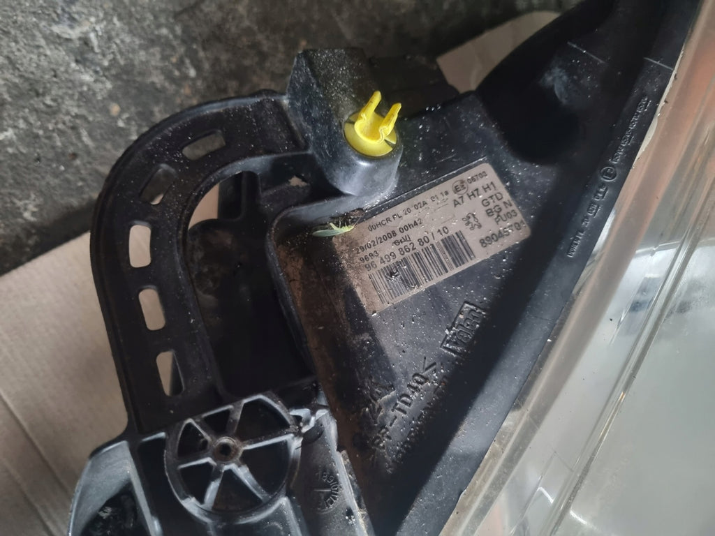 Frontscheinwerfer Peugeot 207 89045701 Rechts Scheinwerfer Headlight