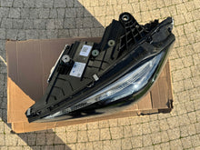 Load image into Gallery viewer, Frontscheinwerfer Mercedes-Benz W206 A2069068104 LED Links Headlight