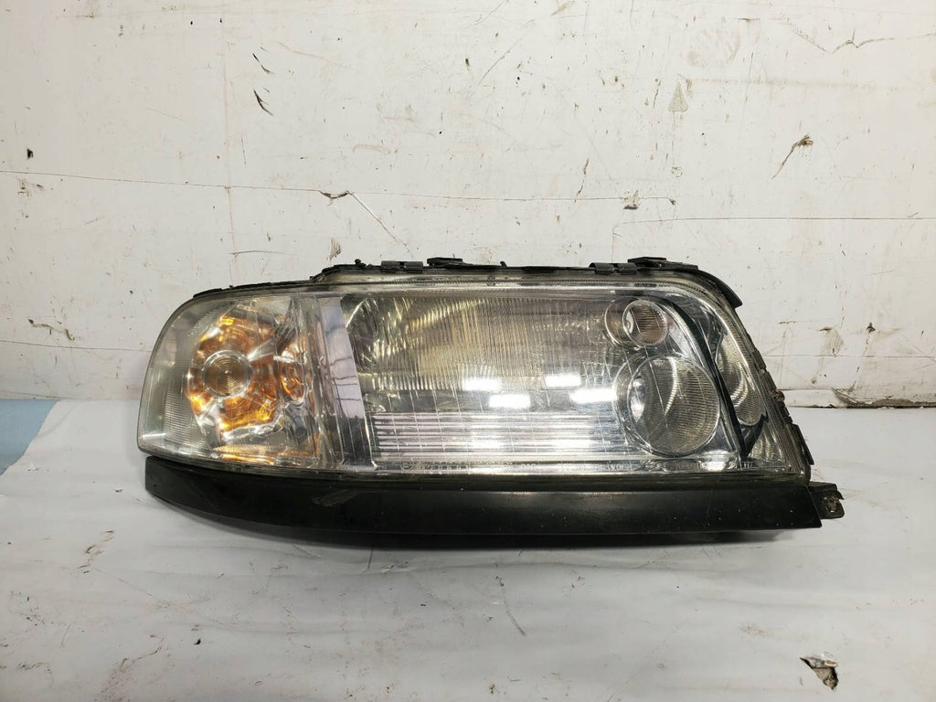 Frontscheinwerfer Audi 0301171276 Rechts Scheinwerfer Headlight SCH2110561627lm