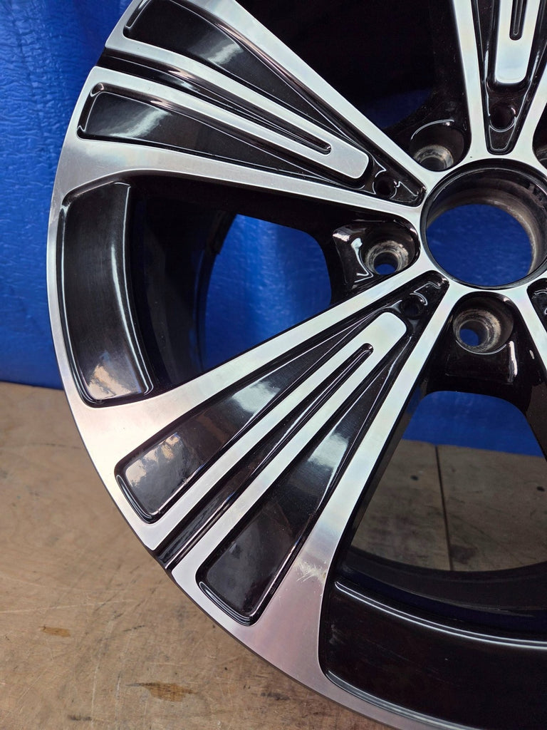 1x Alufelge 18 Zoll 5x112 A2144012200 Mercedes-Benz Rim Wheel FEL5496964324ql