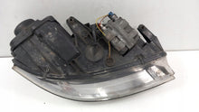 Laden Sie das Bild in den Galerie-Viewer, Frontscheinwerfer Audi A4 B5 B6 Passat Xenon Ein Stück (Rechts oder Links) SCH6935086218uv