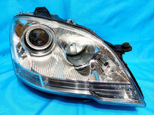 Load image into Gallery viewer, Frontscheinwerfer Mercedes-Benz W164 Xenon Ein Satz Scheinwerfer Headlight