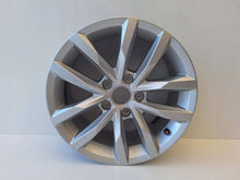 Laden Sie das Bild in den Galerie-Viewer, 1x Alufelge 16 Zoll 3G0601025 VW Passat B8 Rim Wheel