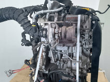 Laden Sie das Bild in den Galerie-Viewer, Motor Renault Clio IV H4BB410 0.9 TCE 90PS 66kW 2015 Benzin Engine Unkomplett MOT2842137116ds