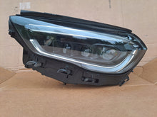 Laden Sie das Bild in den Galerie-Viewer, Frontscheinwerfer Mercedes-Benz W247 A2479064906 LED Links Headlight SCH1160700859xx