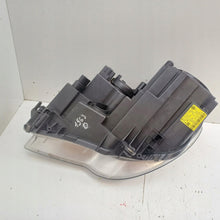 Laden Sie das Bild in den Galerie-Viewer, Frontscheinwerfer VW Touran Vorderseite Scheinwerfer Headlight SCH1494062265nv