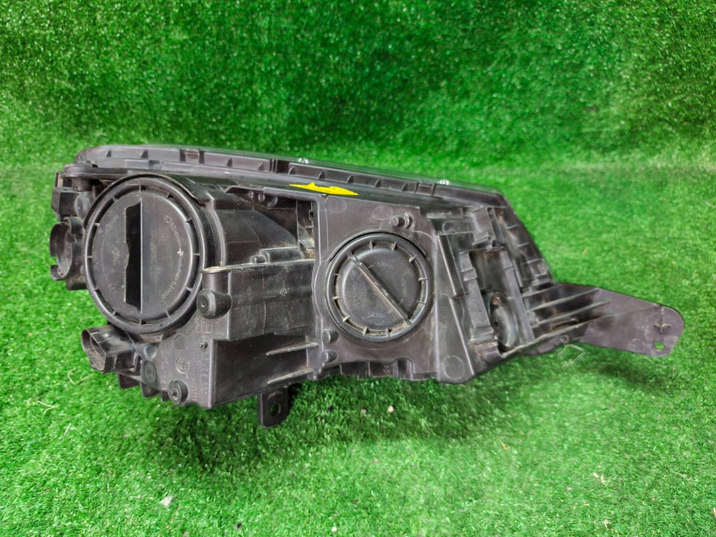 Frontscheinwerfer Skoda Yeti 5L1941015D LE12A6285 Links Scheinwerfer Headlight SCH7531238018kt