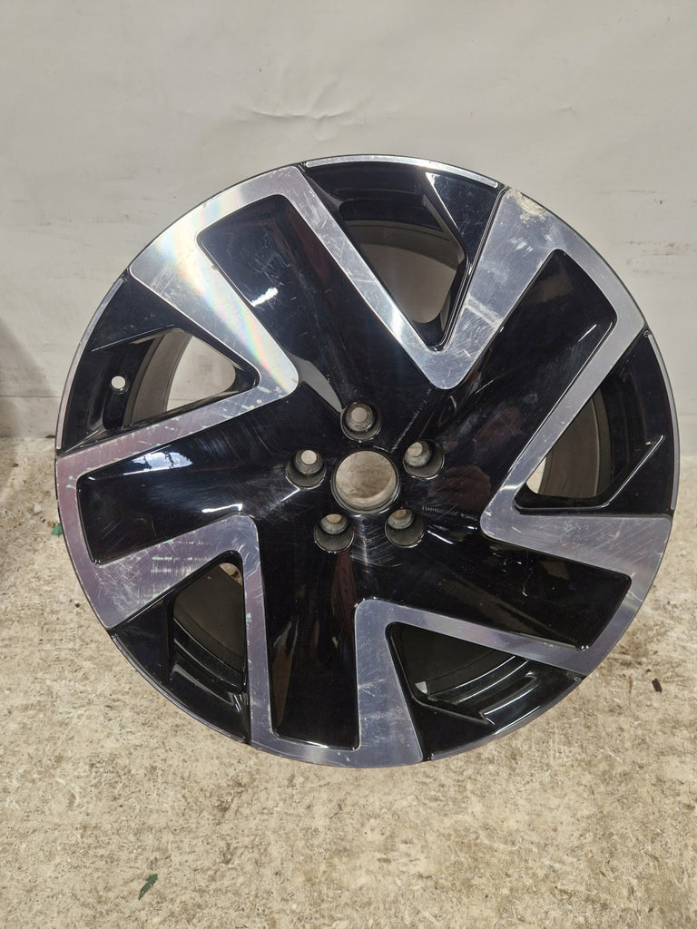 1x Alufelge 20 Zoll 10.0" 5x112 53ET 1T3601025E VW 1t3 Rim Wheel FEL5265325101in