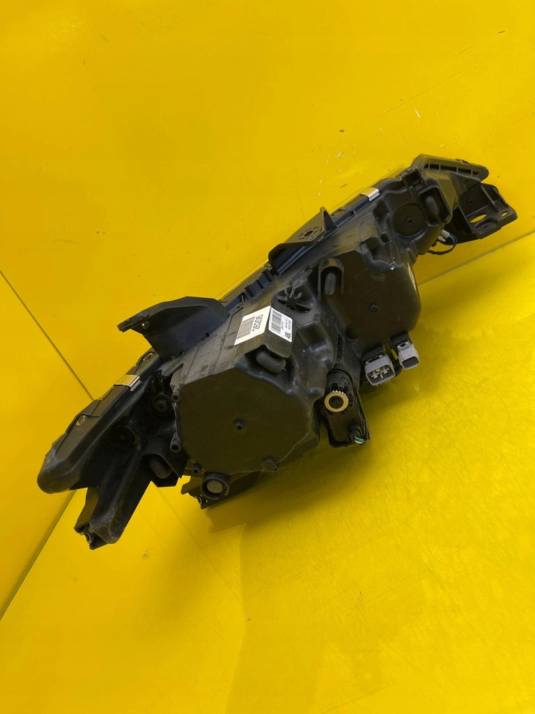 Frontscheinwerfer Mitsubishi Outlander III 8301D4-63 LED Links Headlight