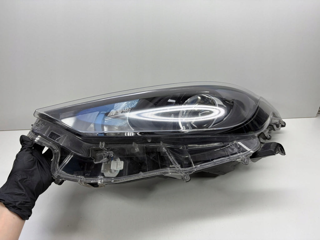 Frontscheinwerfer Toyota IV Yaris EUK0-6 Links Scheinwerfer Headlight SCH9326392238ow