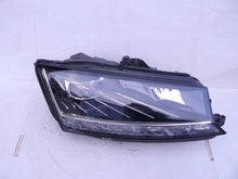 Load image into Gallery viewer, Frontscheinwerfer Skoda Fabia III 6V1941016F 030111523201LE17A6402 LED Rechts SCH2298769263hs