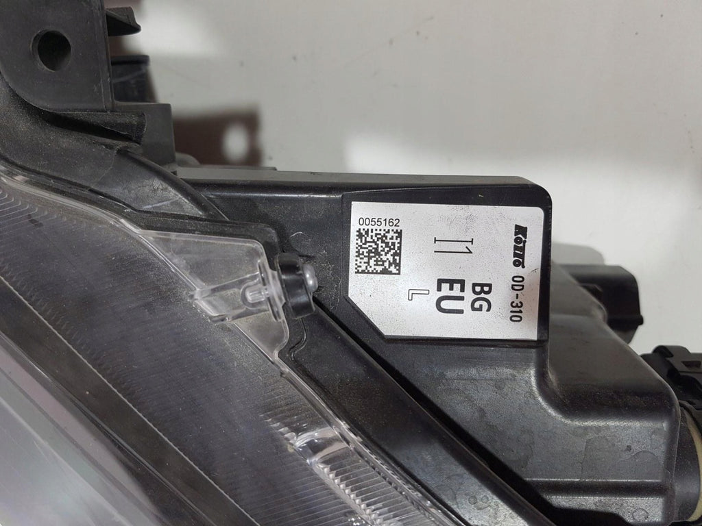 Frontscheinwerfer Toyota Yaris Cross GRG07031928 LED Links Headlight SCH8945886931gd