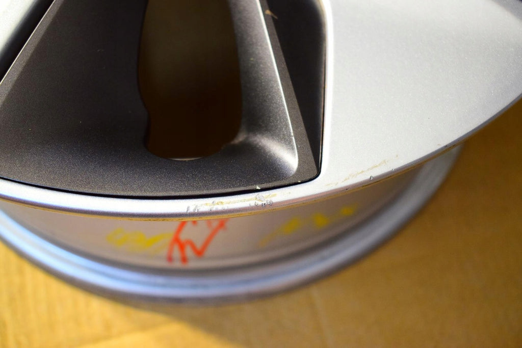 1x Alufelge 16 Zoll 6.5" 5x114.3 50ET Glanz Silber 52910-G7200 Hyundai Ioniq